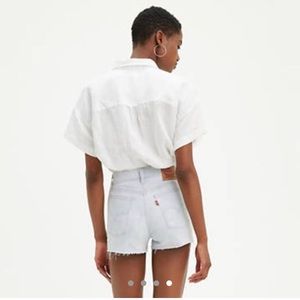 High rise Levi’s shorts
